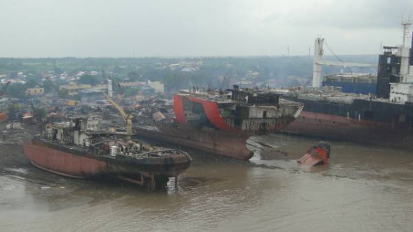 Svitzer Coess - London